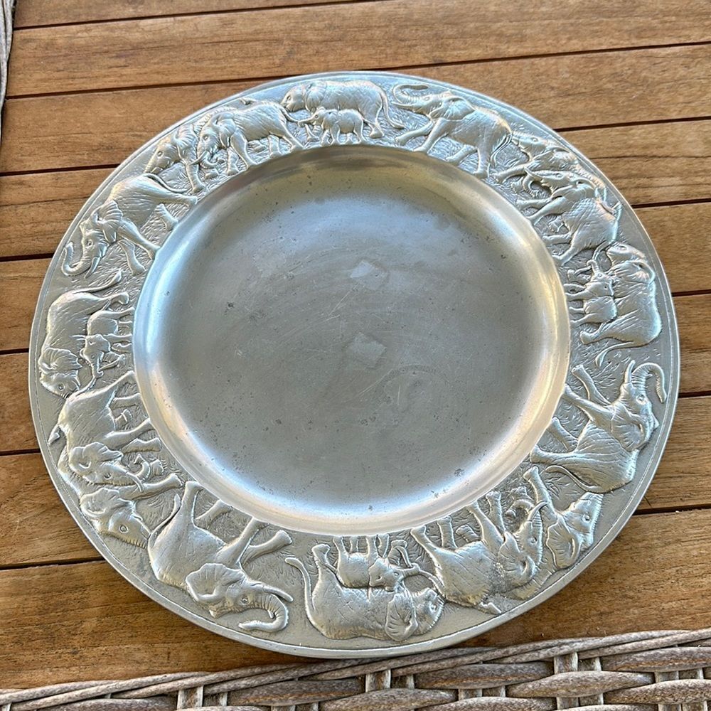 Arthur Court 1987 Round Silver Elephant Embossed Serving Tray